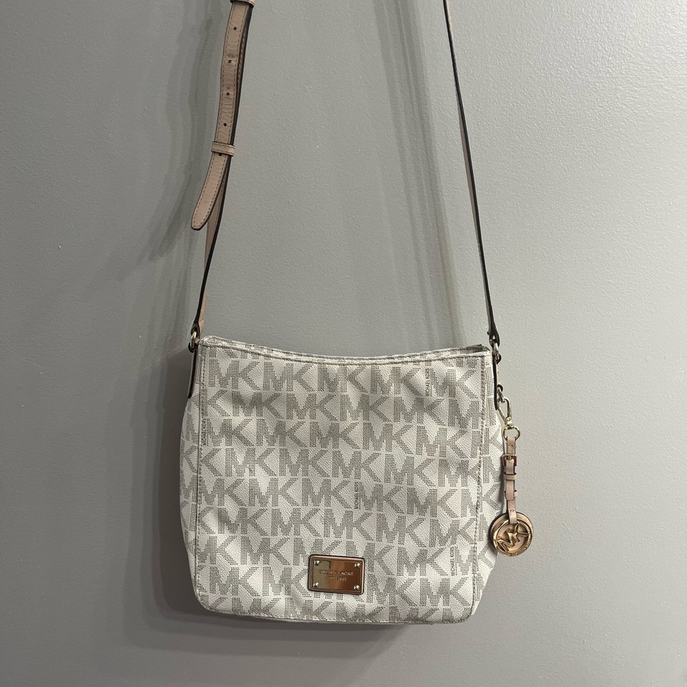 Michael Kors Crossbody